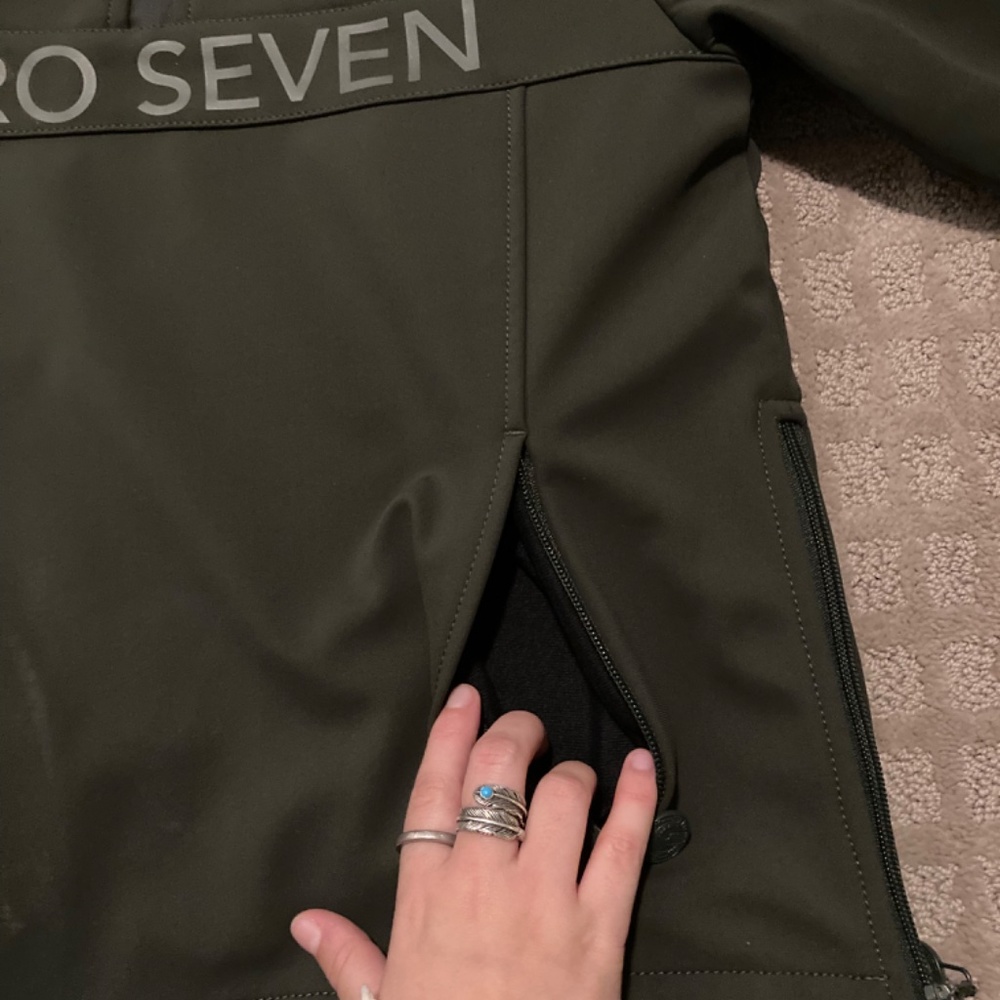 Parka - Picture 3 of 4
